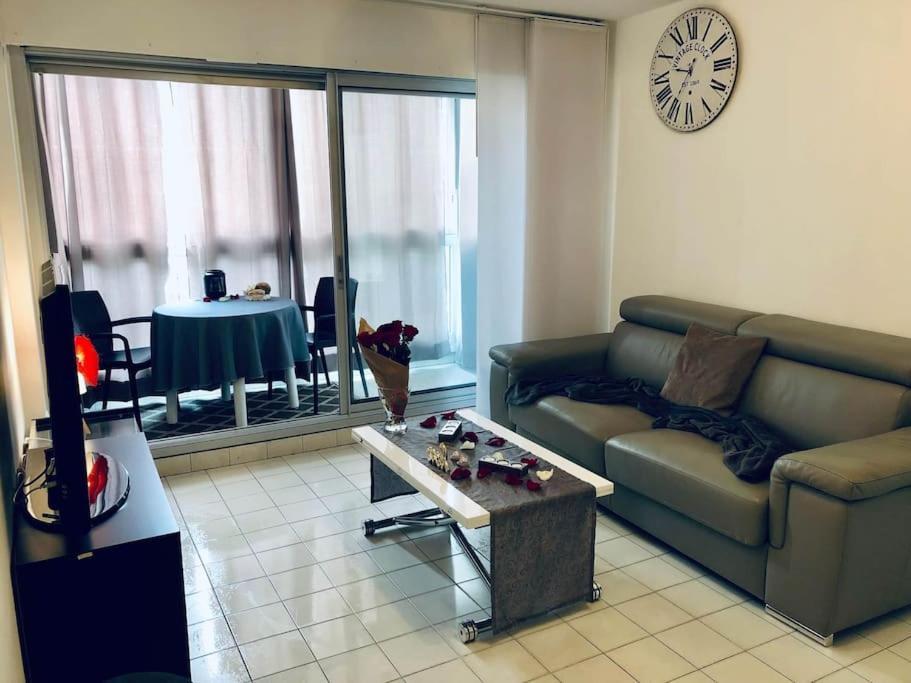 "Beausoleil" T2 Lumineux, Parking, Clim, Wifi Apartment Sete Luaran gambar