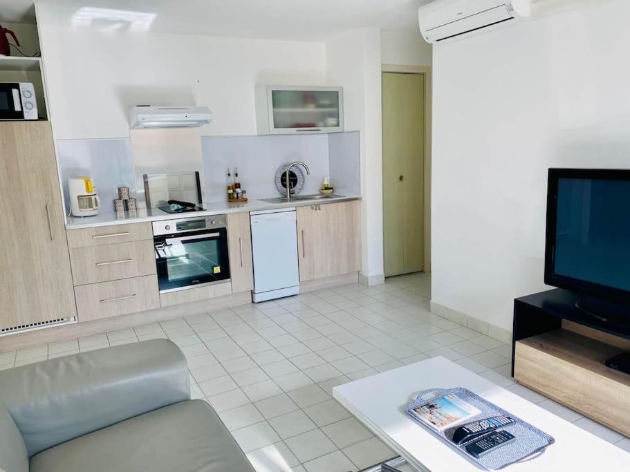 "Beausoleil" T2 Lumineux, Parking, Clim, Wifi Apartment Sete Luaran gambar