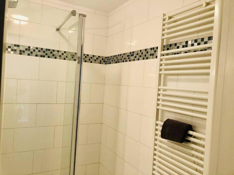 "Beausoleil" T2 Lumineux, Parking, Clim, Wifi Apartment Sete Luaran gambar